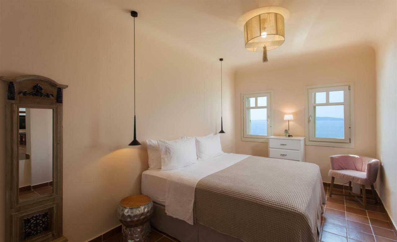 Villa Itis Luxury With Balcony, Panoramic View & Jacuzzi Neápolis